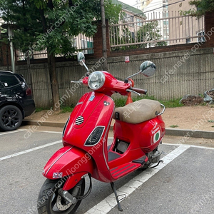 베스파 lx 125 레드 급매