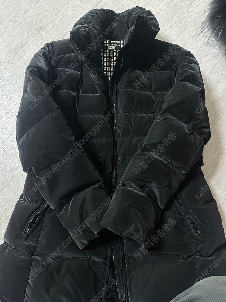 DKNY 롱패딩--4