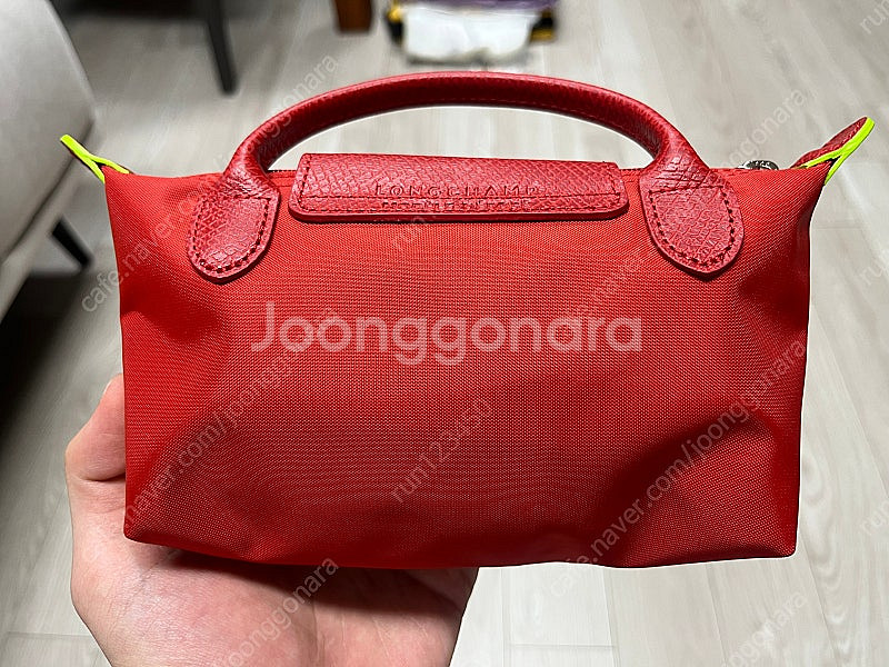 롱샴 르 플리아쥬 핸들 파우치--1