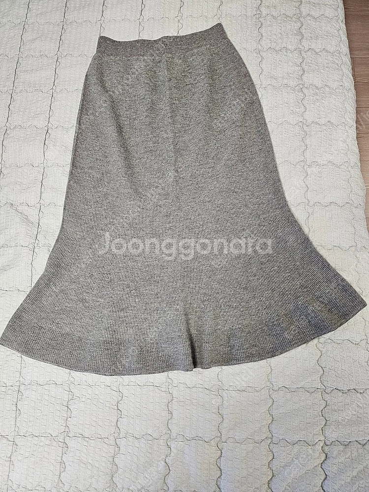 한섬 마인,미샤 스커트(착샷있음)--1