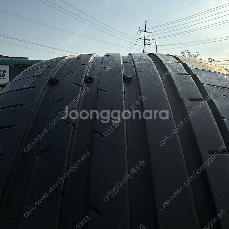 레인지로버 보그 21인치 중고타이어 275 45 21 ...--5