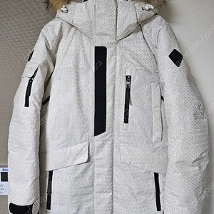 코오롱 안타티카 태양의후예 리미티드 에디션 100사이즈 급처 (송중기 안타티카 한정판)