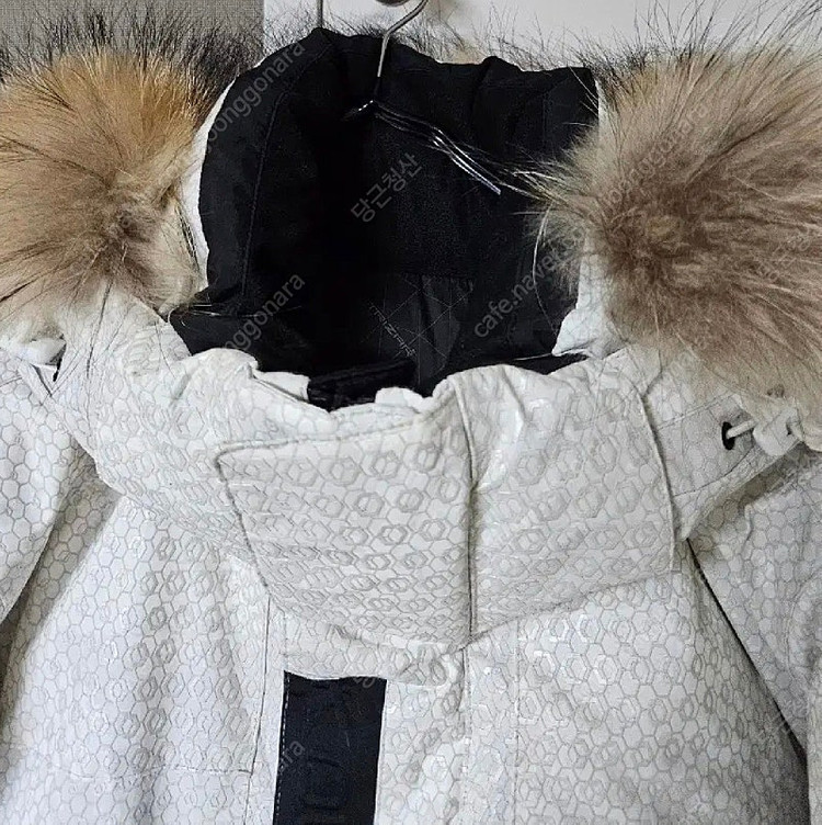 코오롱 안타티카 태양의후예 리미티드 에디션 100사이즈 급처 (송중기 안타티카 한정판)--1