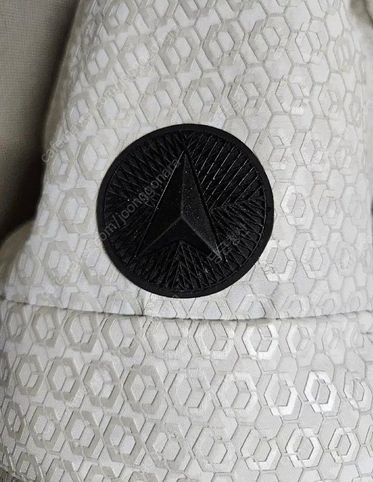 코오롱 안타티카 태양의후예 리미티드 에디션 100사이즈 급처 (송중기 안타티카 한정판)--7