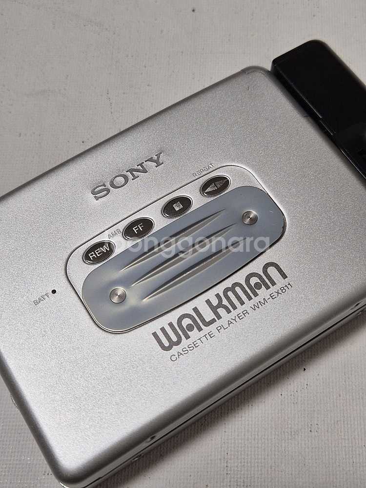 소니 워크맨 WM-EX811--9
