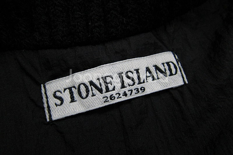 스톤아일랜드 다운 패딩 S 95사이즈--2