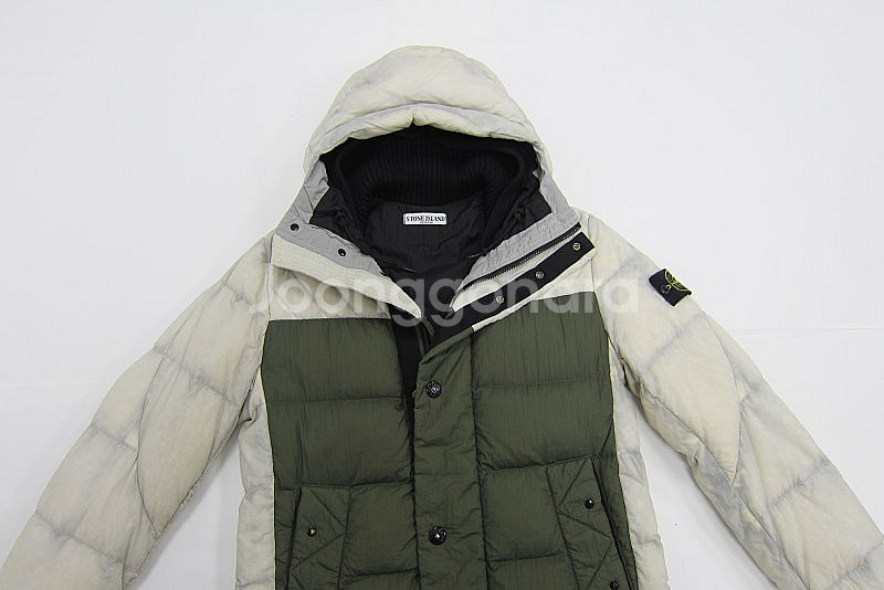 스톤아일랜드 다운 패딩 S 95사이즈--3