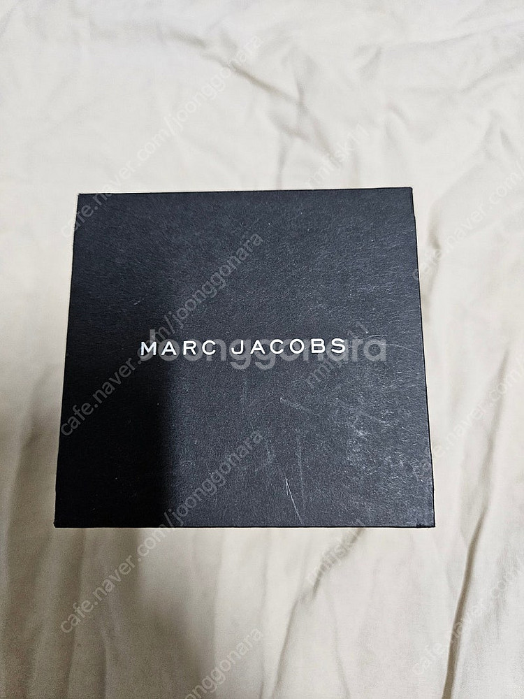 마크 제이콥스 시계 새상품 팝니다. MBM3200--1
