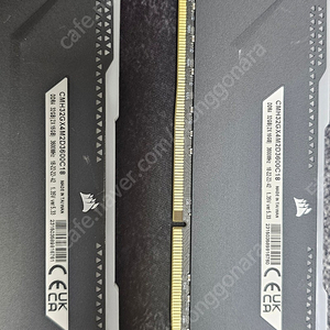 커세어 벤전스 RGB 프로 DDR4 3600 CL18 32G