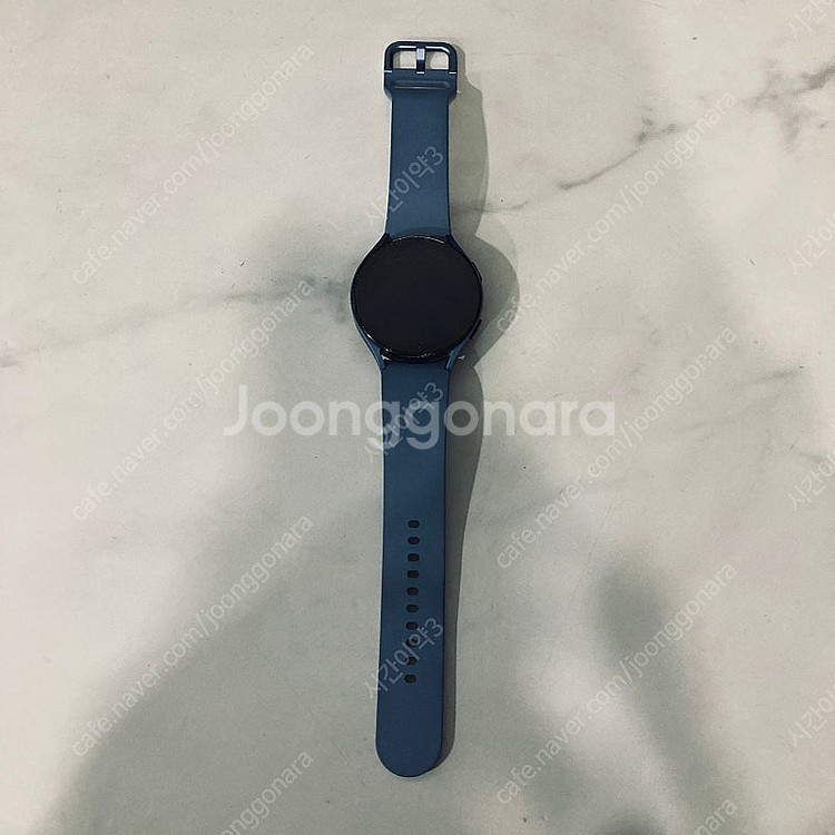 갤럭시 워치5 블루 44MM 케이블포함 5만원 판매합니...--1