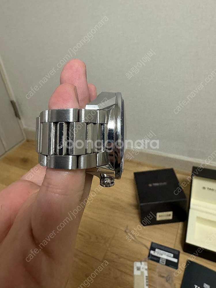 태그호이어 까레라 CV2A1V 43MM 칼리버 16 데...--1
