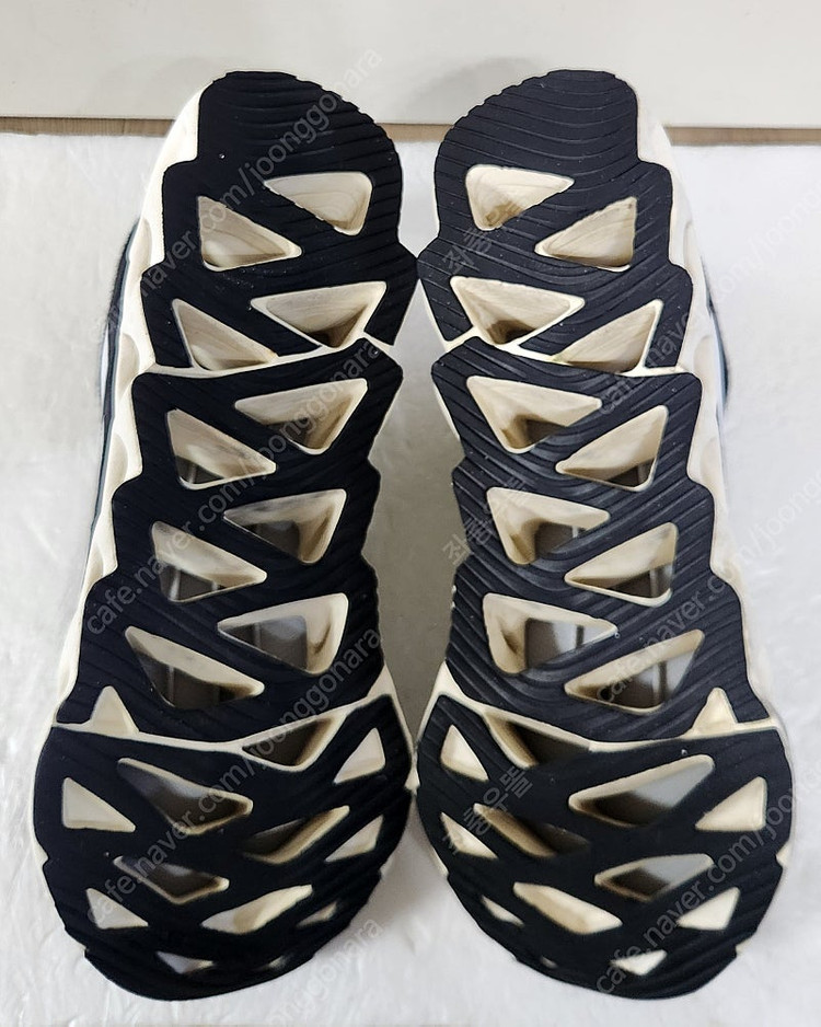 35500원 270size 아디다스 스위치 포워드FWD 코어블랙 매쉬 초경량 런닝화스니커즈단화--7