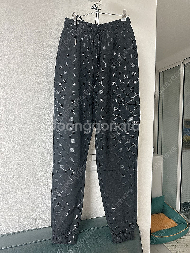 줌바하의--0