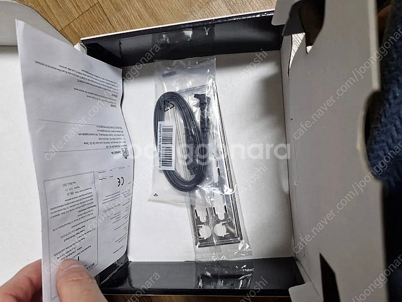 기가바이트 j3455n-d3h 베어본 ITX 미사용 메...--2