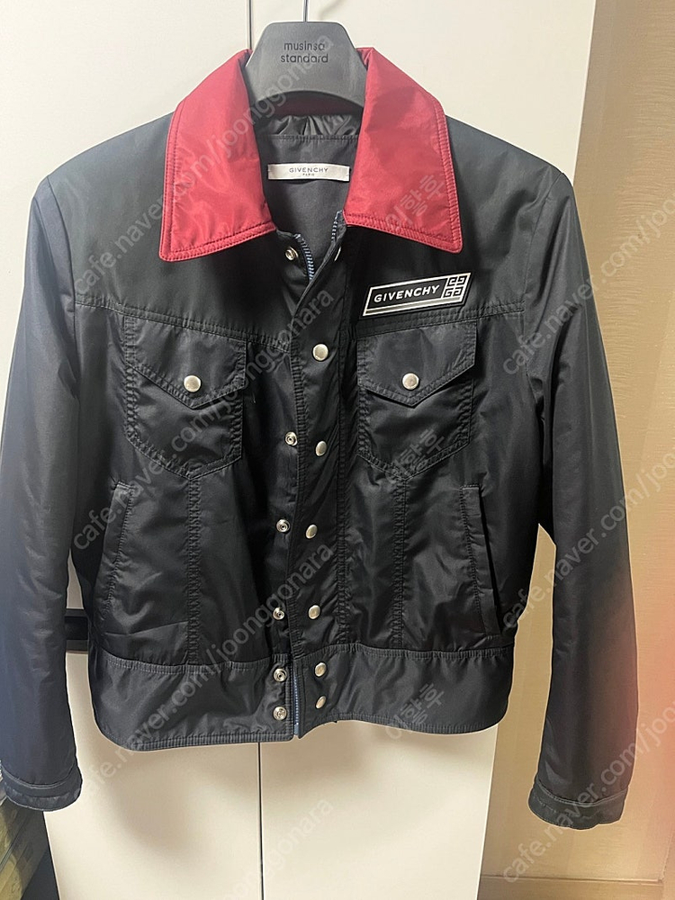 지방시 givency 블랙 후드 누빔 자켓 100사이즈 이미지