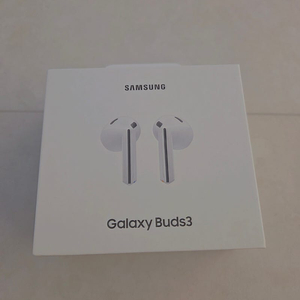 버즈3 화이트 미개봉 팝니다.(9.5)