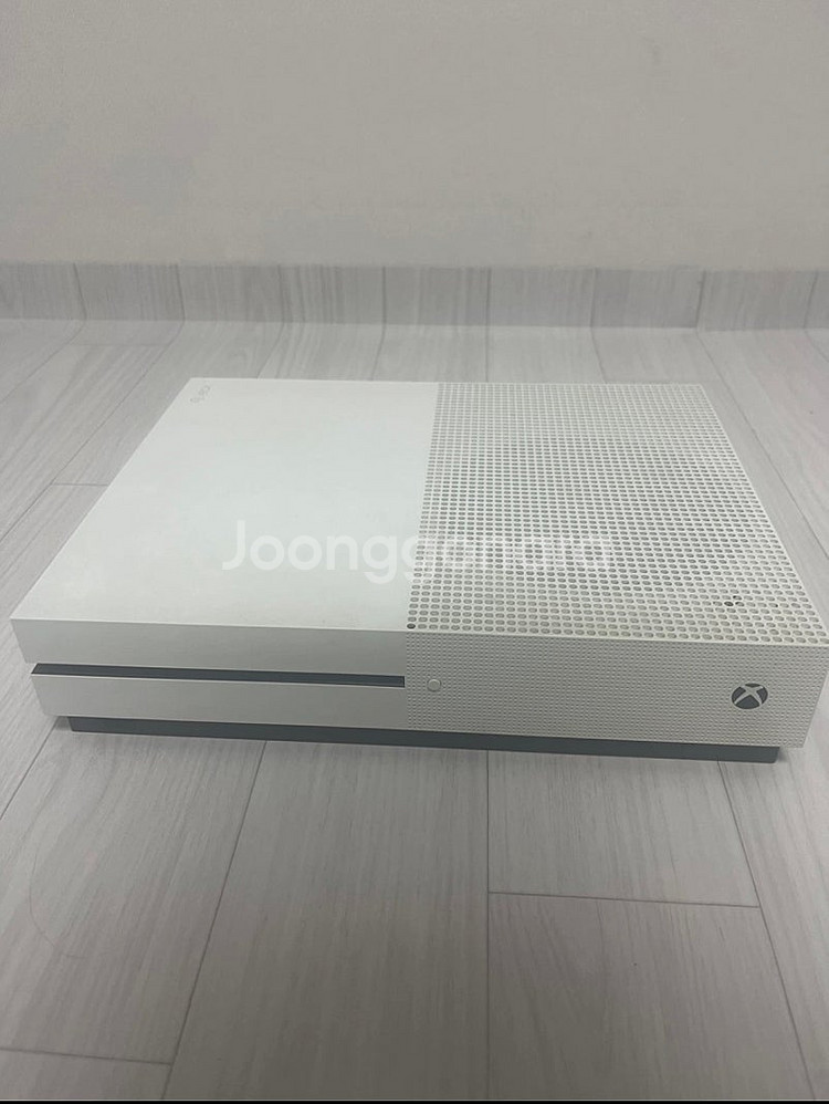 xbox one s 판매합니다--1