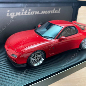 ignition model 1/18 mazda rx7 (FD3S)