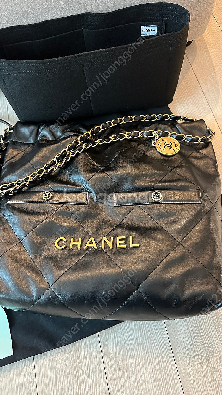 샤넬 22백 스몰블랙--1