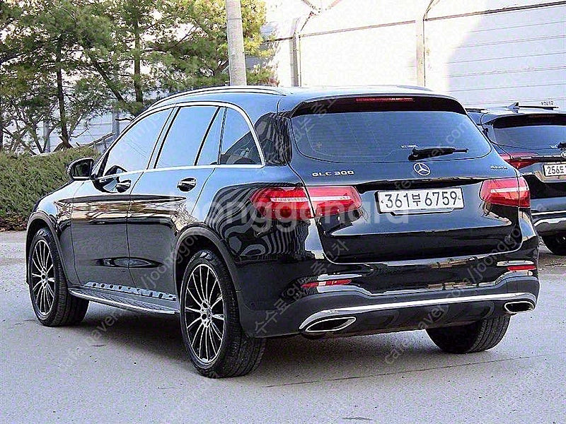 벤츠 GLC300 4매틱 AMG 중고차 저렴하게 판매 ...--1