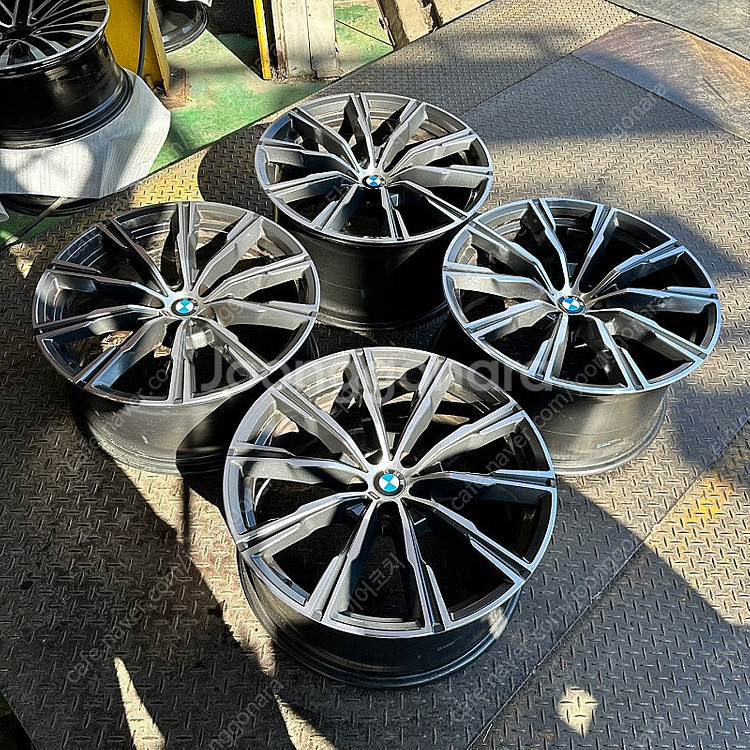 20인치 BMW X5 740M 정품 순정휠 1대분--1