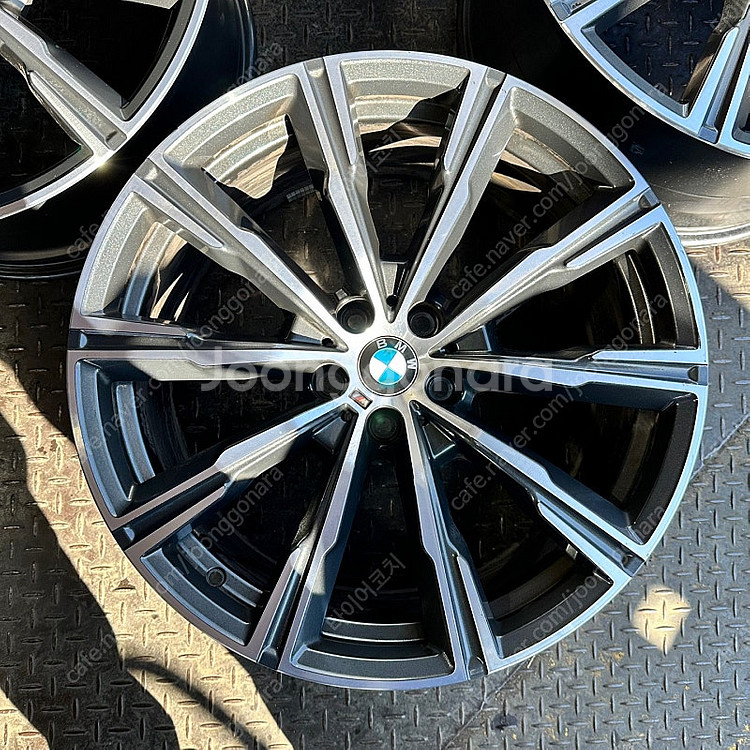 20인치 BMW X5 740M 정품 순정휠 1대분--2