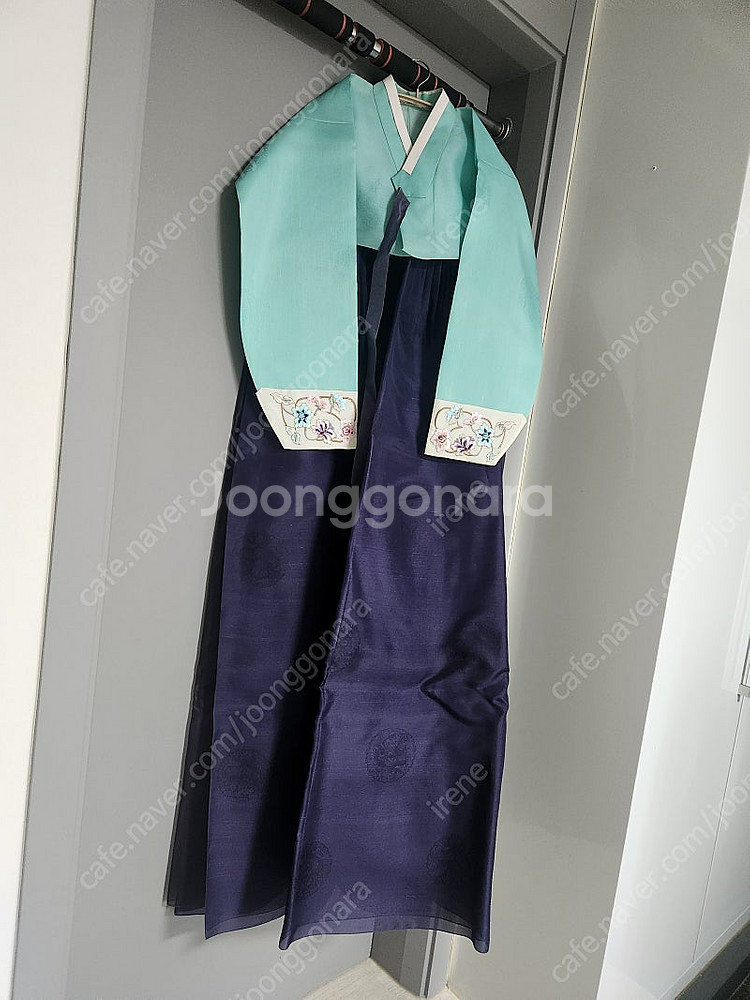 여성 한복 풀세트 판매. 두루마기, 치마, 저고리, 신...--5