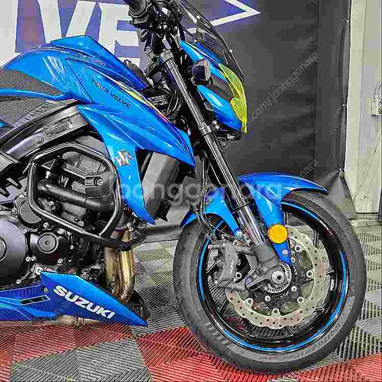 [포밸브] 19년 스즈키 GSX-S750 : 미들급 네...--6