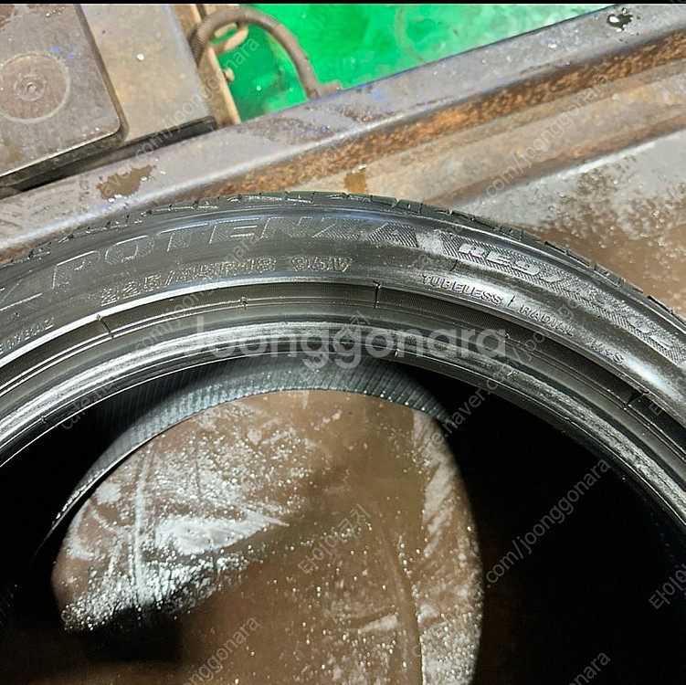 225 45 18 브릿지스톤 포텐자 RE97 중고타이어...--3
