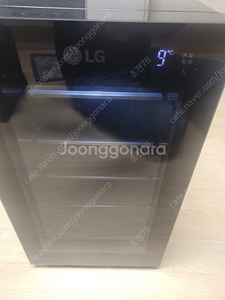 와인셀러 (LG W087B 8병 19년)--2