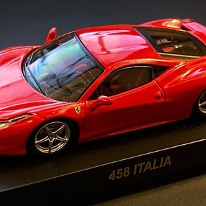 교쇼 페라리 판매 Kyosho 1/64 Ferrari '458 ITALIA' 레드 458 이탈리아 다이캐스트 판매 합니다.