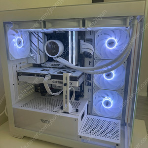 고사양 화이트 감성 데스크탑 7950x 4060ti p41 2tb 크라켄360 개인매물 박스보유