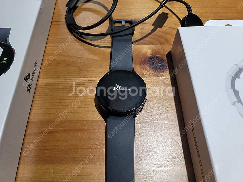 갤럭시워치5 44mm skt기기 풀박스 팝니다.--1