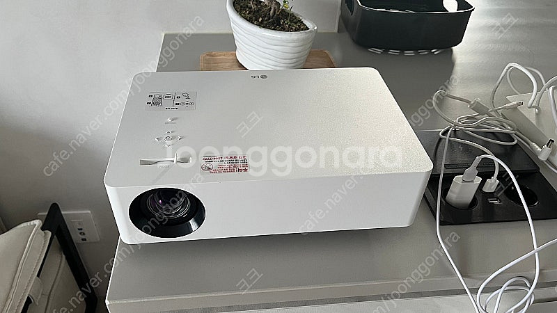 LG 시네빔 HU70LA 팝니다--0