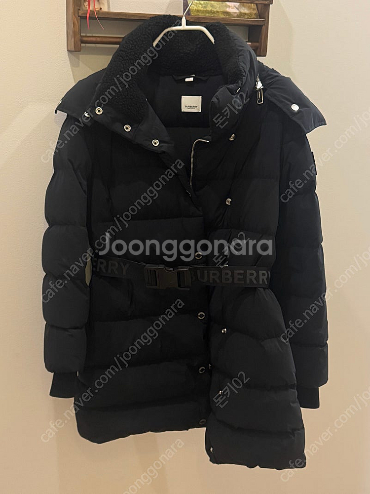 버버리 에핑햄 디태처블 여성 패딩 블랙 S 사이즈--0