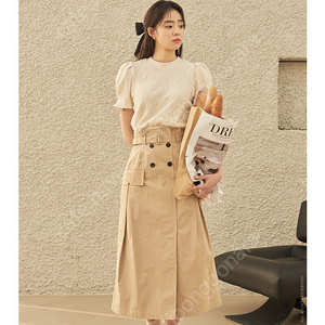 플로움 베를린 트렌치 스커트 Berlin Trench Skirt S사이즈 택 달린 새상품