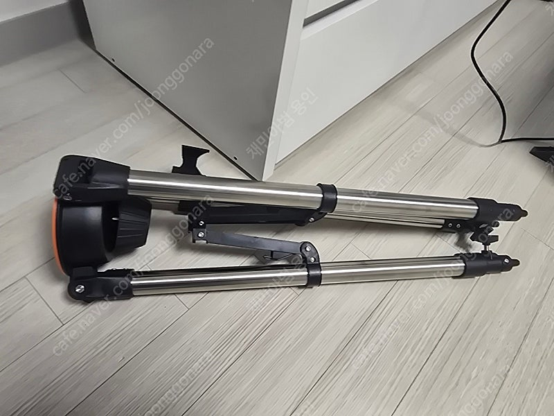 셀레스트론 천체 망원경 샛트 판매합니다--1