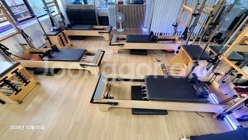 필라테스 콤비리포머, 리포머, 바렐, 체어 팝니다--0