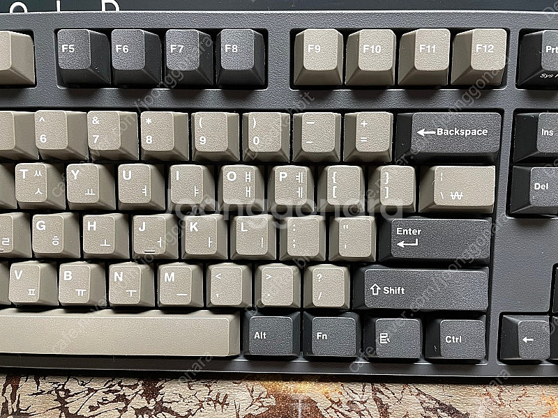 레오폴드 FC900R PD 그라파이트 화이트 풀배열 기계식 유선 키보드 갈축 포항 직거래 또는 택배 판매--3