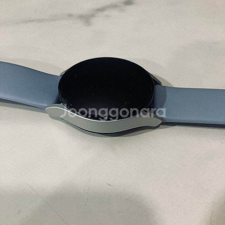 갤럭시 워치5 실버 40MM S급 케이블포함 6만5천원...--3