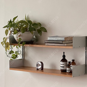 Original vitsoe 606 universal shelving system dieter rams 디터람스 비초에 선반