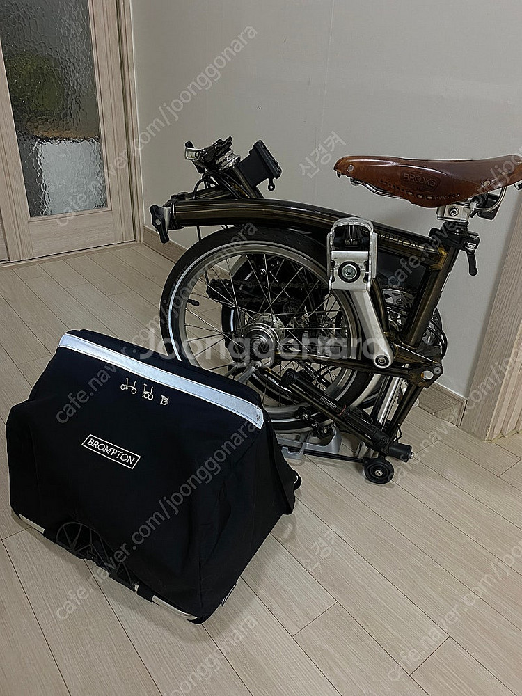 브롬톤 m6r 블랙라커 판매합니다--0