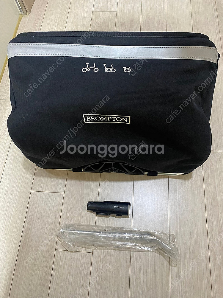 브롬톤 m6r 블랙라커 판매합니다--2