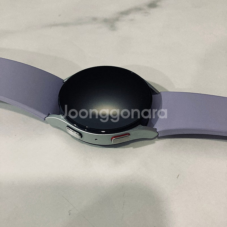갤럭시 워치5 실버 40MM S급! 케이블포함 6만5천...--3