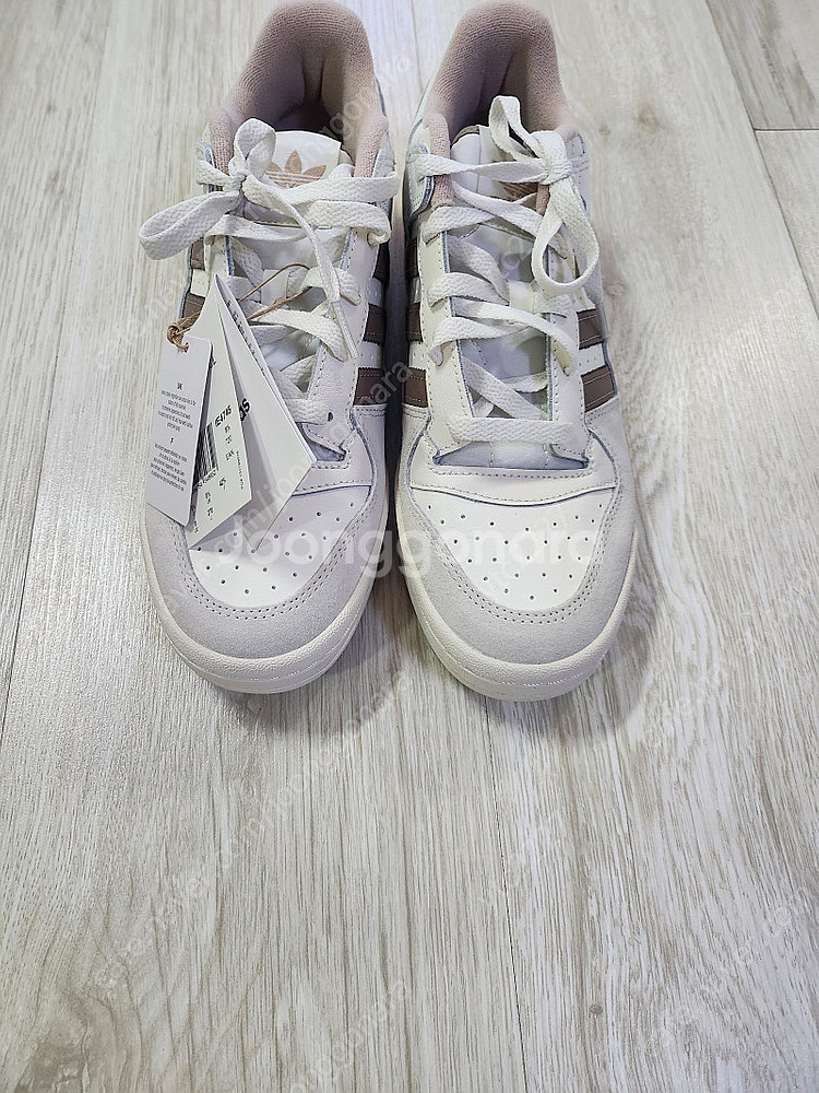 아디다스 포럼로우 270--1