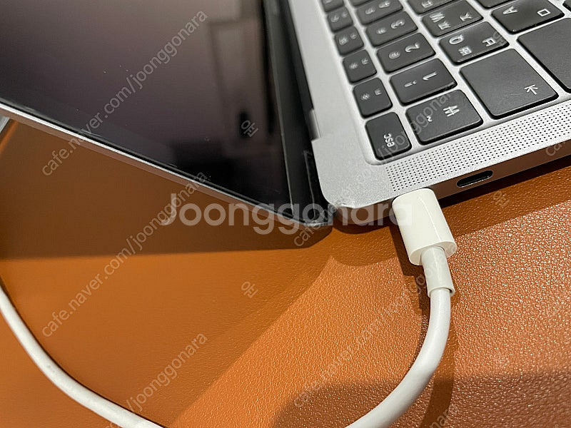 맥북 에어 m1 16코어 512gb--1
