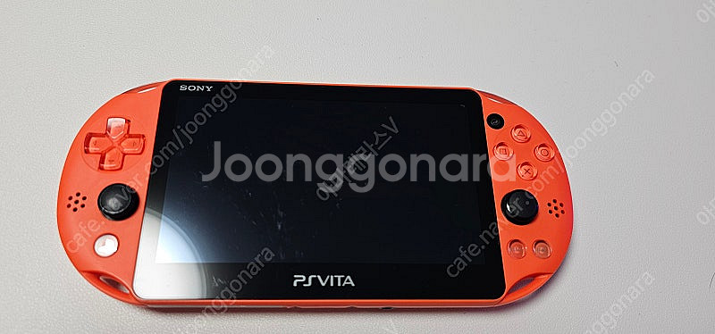 PS VITA (플스 비타) 2세대 팝니다. 500GB--2