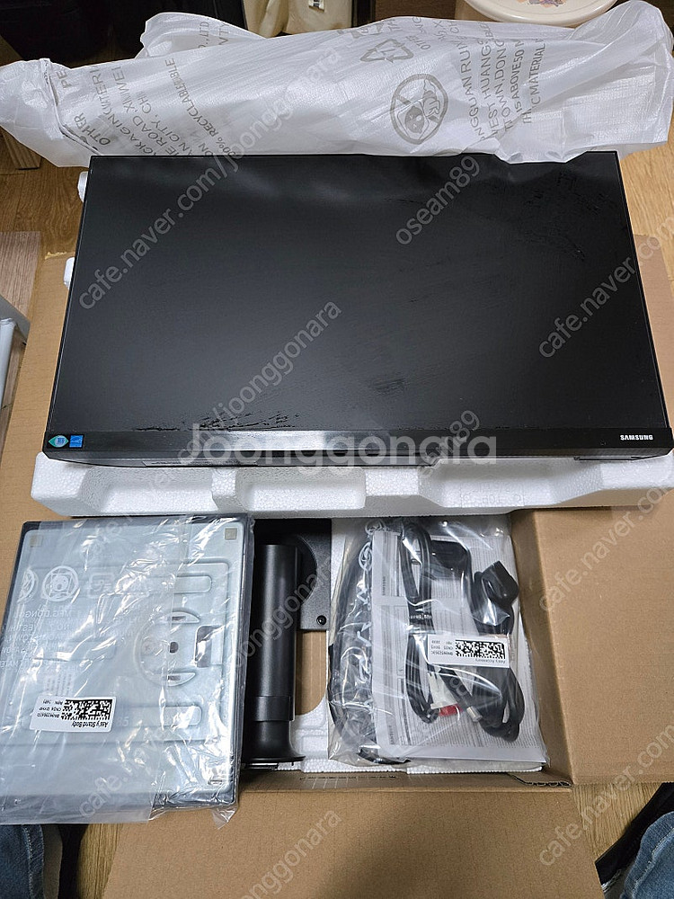 삼성전자 54.6cm 1920x1080 LED 피봇모니...--0
