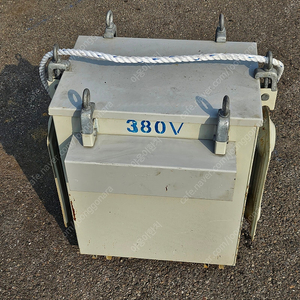 3상 380V => 220V 다운트랜스 변압기 50KVA