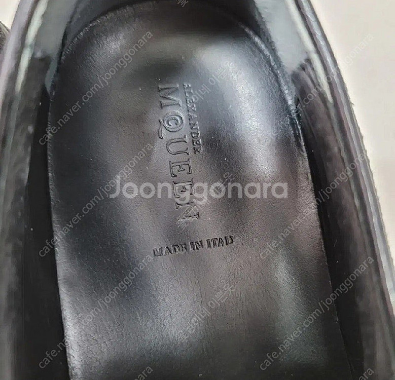 알렉산더맥퀸 스웨이드 단화 로퍼 42--1